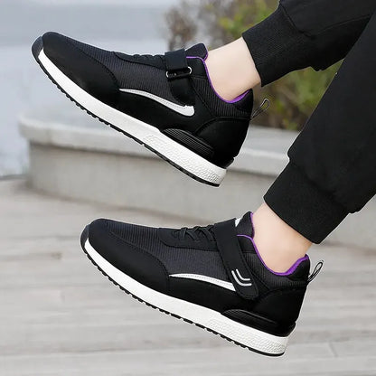 Women's Sneakers New Breathable Mesh Soft Sole Outdoor Casual Anti Slip Lightweight Walking Shoes